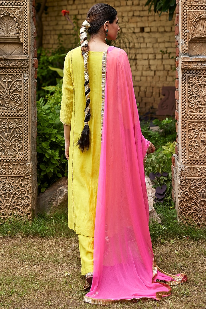 Lime Yellow Pure Chanderi Zari Work Kurta Set by Nimbu Mirchi at Pernia's Pop Up Shop