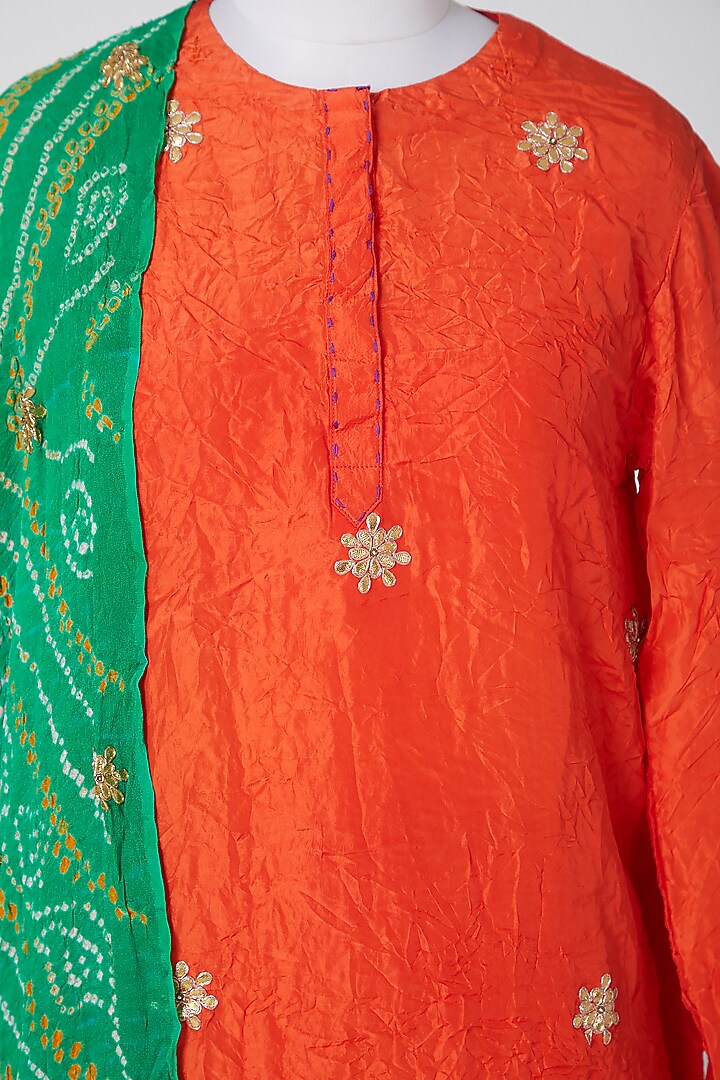 Orange & Green Embroidered Kurta Set by Nineteen89 By Divya Bagri at Pernia's Pop Up Shop