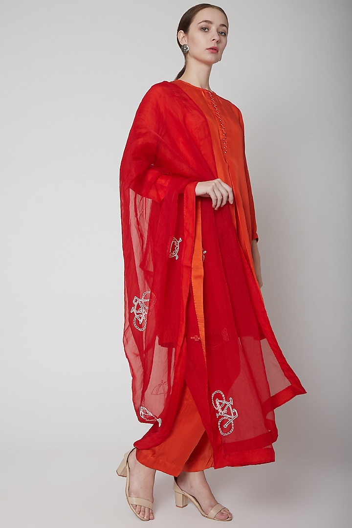 Orange Embroidered Kurta Set by Nineteen89 by Divya Bagri