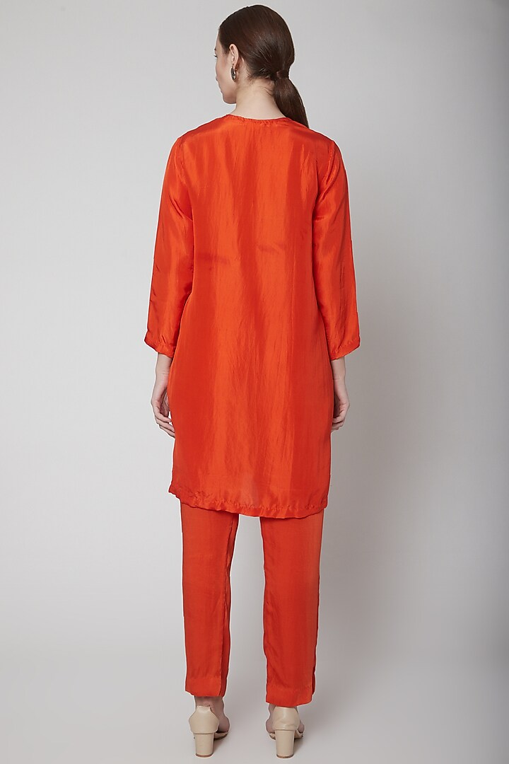 Orange Embroidered Kurta Set by Nineteen89 by Divya Bagri at Pernia's Pop Up Shop