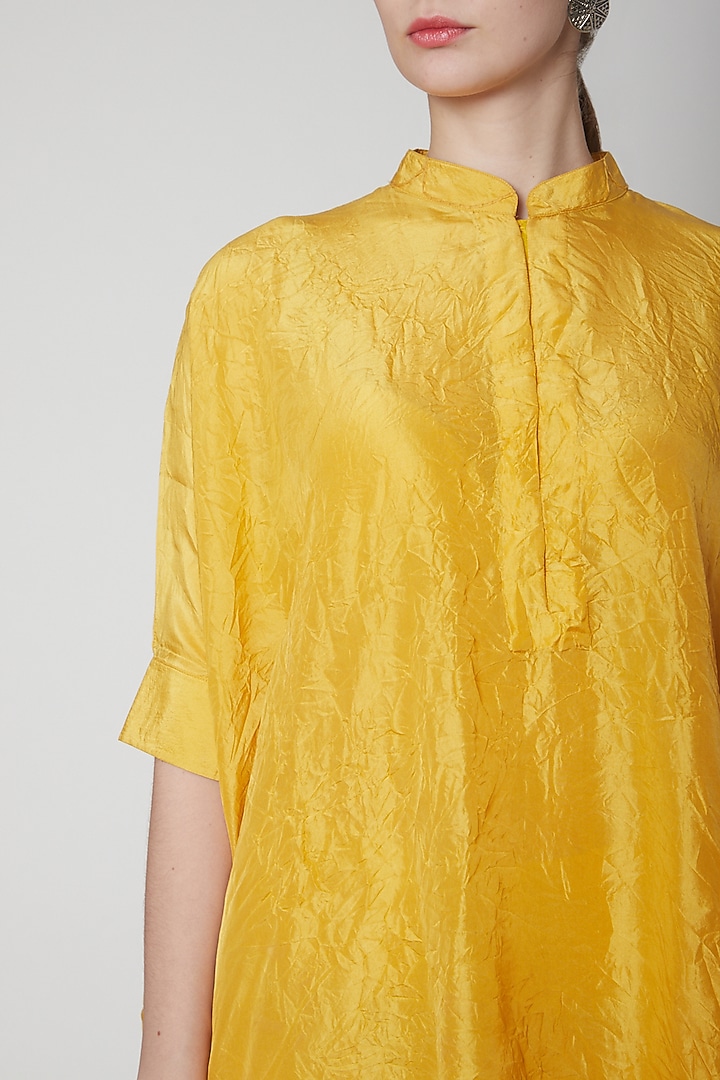 Mustard Embroidered Kurta With Pants by Nineteen89 by Divya Bagri at Pernia's Pop Up Shop