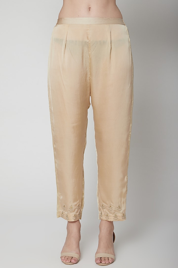 Emerald Green Embroidered Kurta With Pants by Nineteen89 by Divya Bagri at Pernia's Pop Up Shop