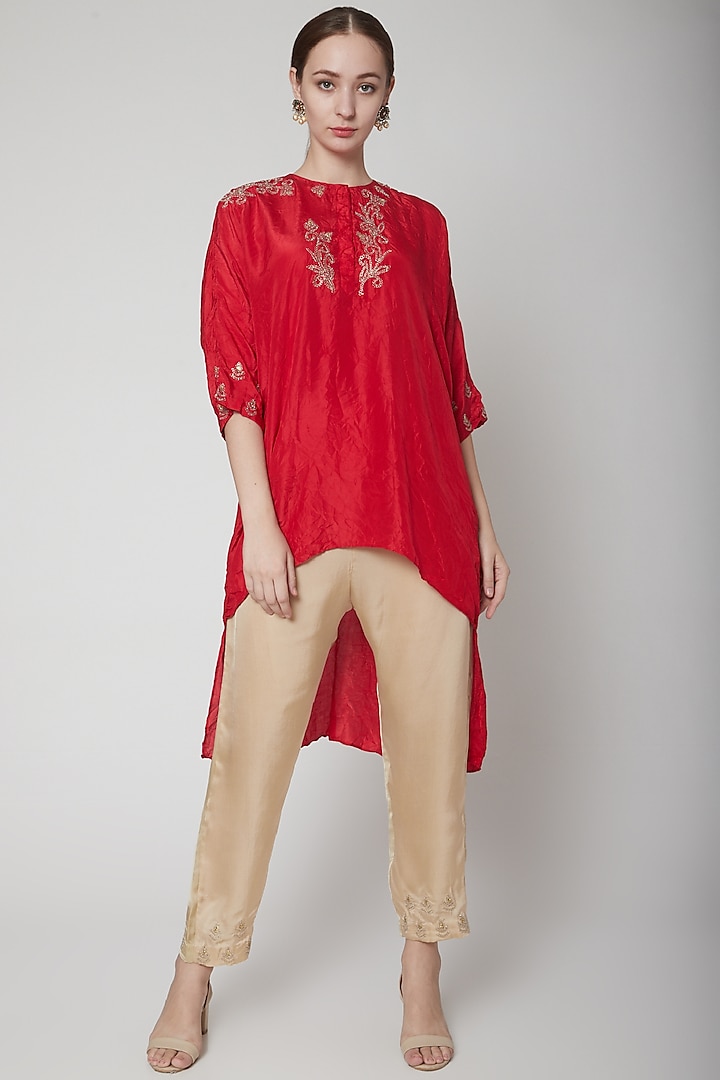 Red Embroidered Kurta With Beige Pants by Nineteen89 by Divya Bagri at Pernia's Pop Up Shop