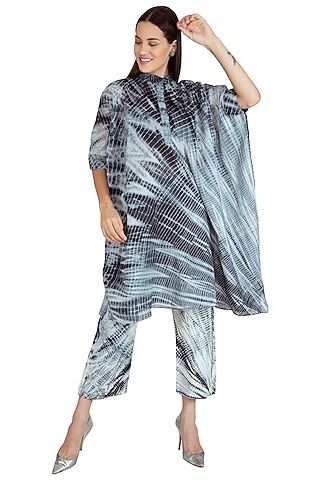 Black Hand Tied Shibori Kaftan With Pants by Nineteen89 by Divya Bagri