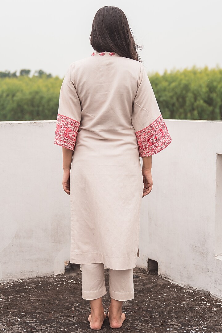 Beige Cotton Linen Kurta Set by Nineh at Pernia's Pop Up Shop