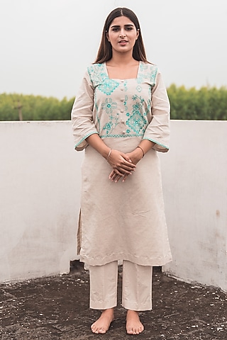 Beige Embroidered Kurta Set by Nineh
