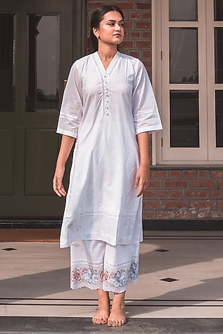 White Pure Cotton Kurta Set by Nineh
