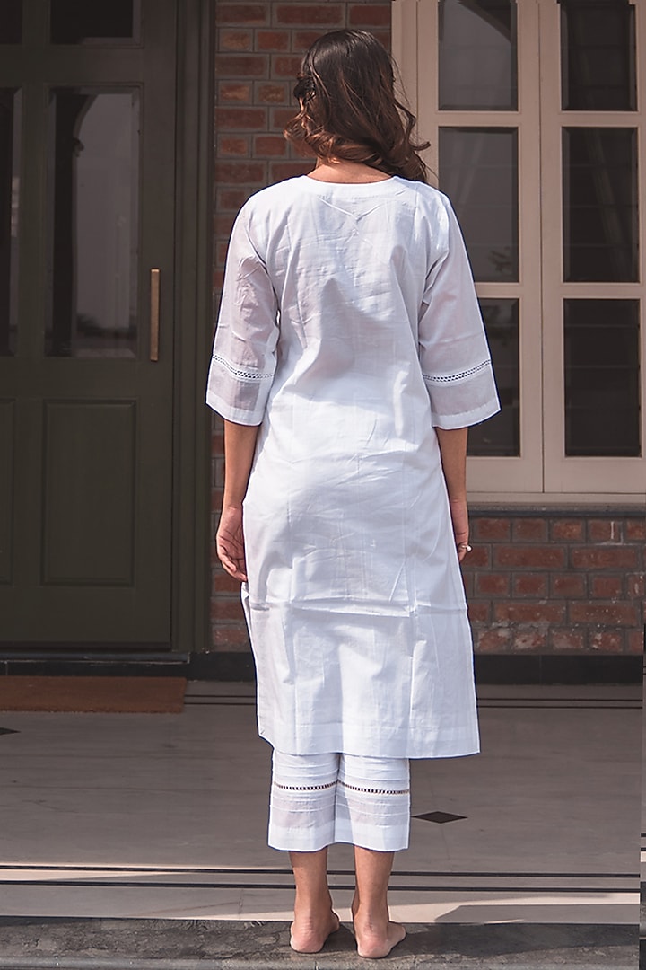 White Cotton Embroidered Kurta Set by Nineh at Pernia's Pop Up Shop