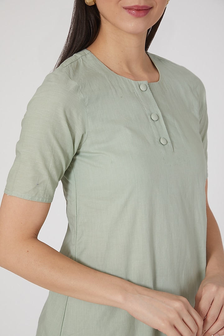 Sea Green Pure Cotton Kurta Set by Nineh at Pernia's Pop Up Shop