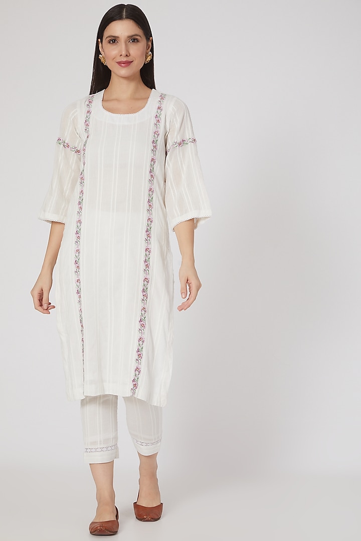 White Pure Cotton Embroidered Kurta Set by Nineh