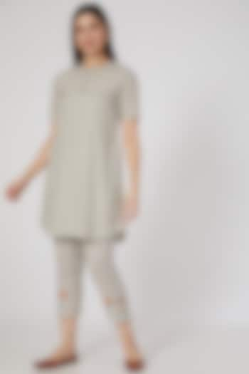 Dusty Grey Embroidered Kurta Set by Nineh