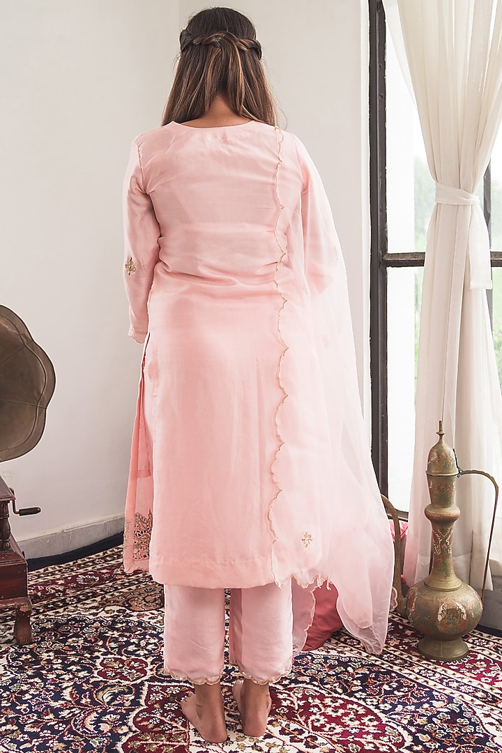 Pale Pink Hand & Machine Embroidered Kurta Set by Nineh at Pernia's Pop Up Shop