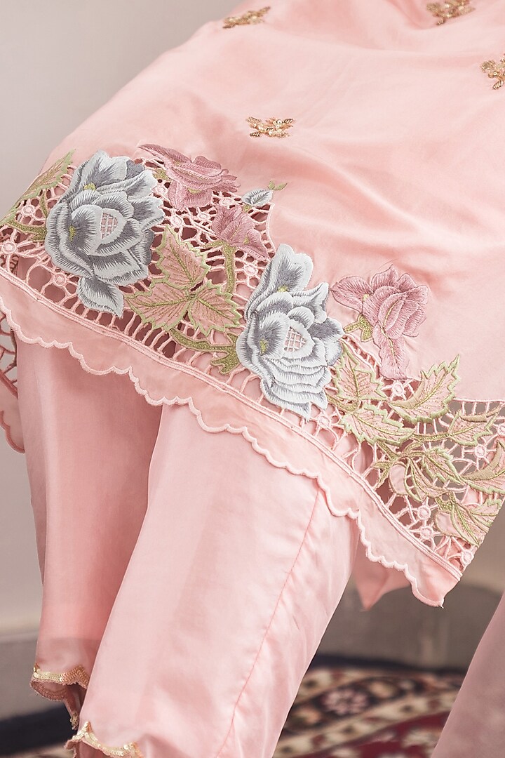 Pale Pink Hand & Machine Embroidered Kurta Set by Nineh at Pernia's Pop Up Shop
