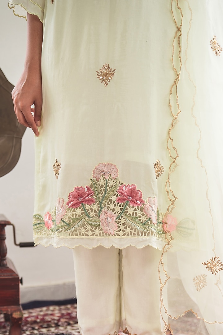 Soft Lemon Hand & Machine Embroidered Kurta Set by Nineh at Pernia's Pop Up Shop