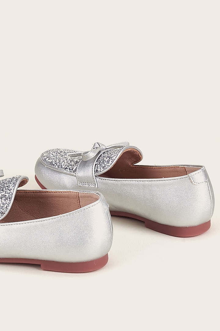 Silver PU Glitter Loafers For Girls by Ninobello at Pernia's Pop Up Shop