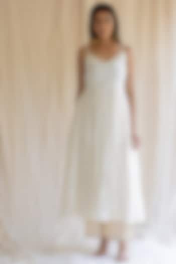 Ivory White Handloom Chanderi Party Wear Anarkali Set by Nirjara at Pernia's Pop Up Shop