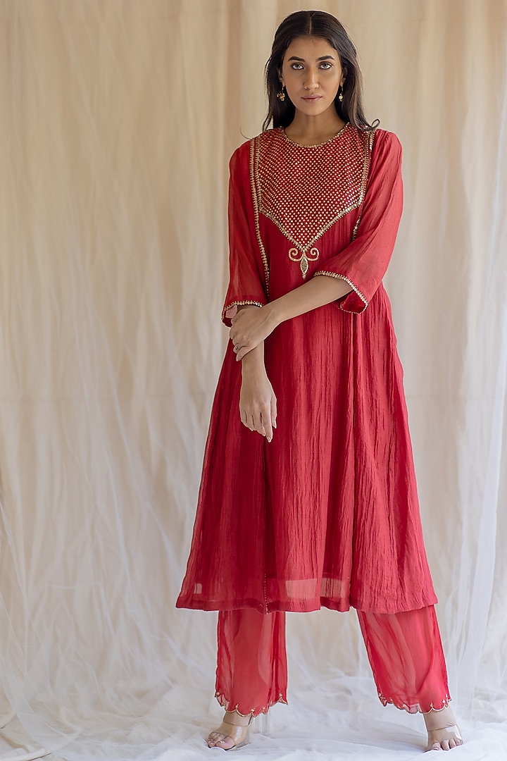Red Kurta Set With Sitara Work Design by Nirjara at Pernia's Pop Up ...