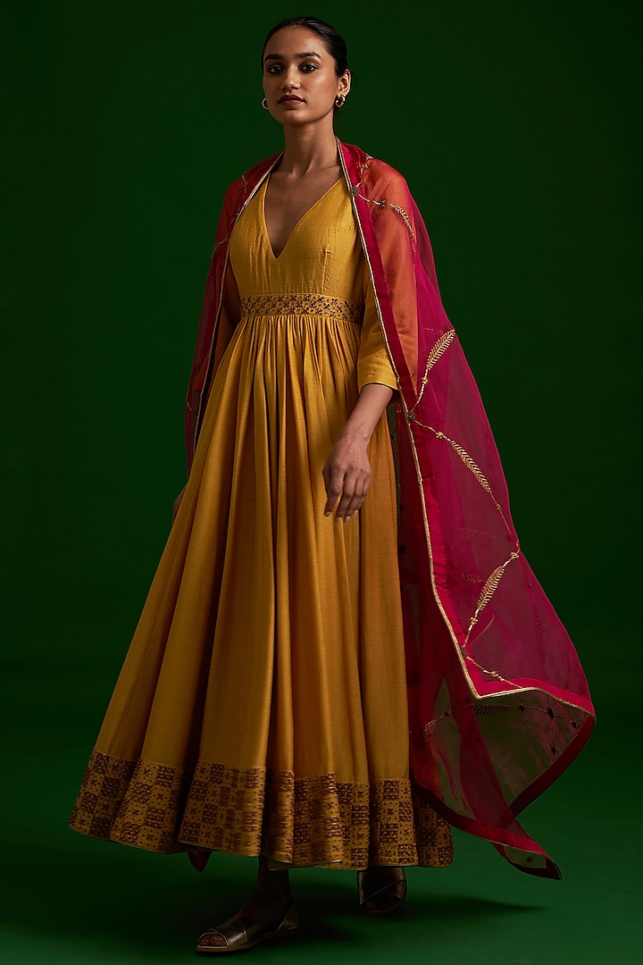Mustard Zardosi Embroidered Wedding Anarkali Set by Nishar Ahmed at Pernia's Pop Up Shop
