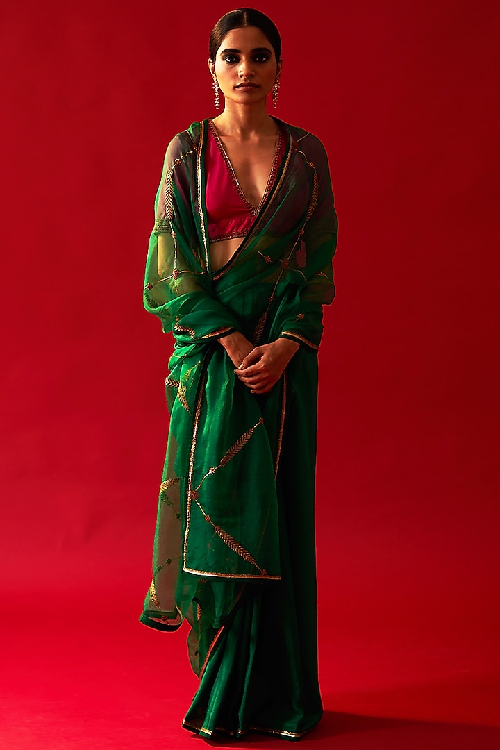 Emerald Green Habutai Silk & Organza Saree by Nishar Ahmed