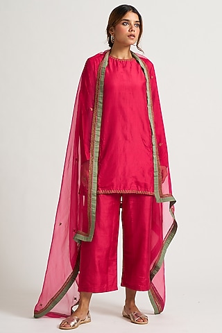 Rani Pink Marodi Embroidered Kurta Set by Nishar Ahmed