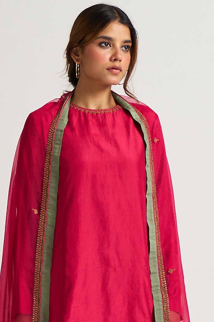 Rani Pink Marodi Embroidered Kurta Set by Nishar Ahmed at Pernia's Pop Up Shop