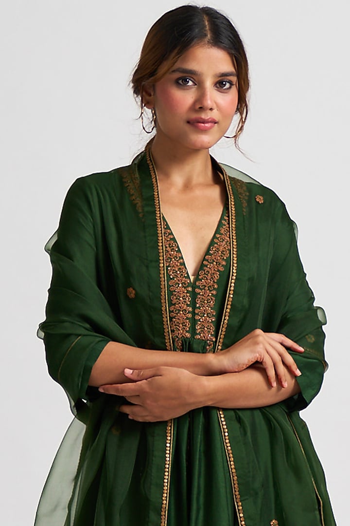 Olive Chanderi Wedding Anarkali Set by Nishar Ahmed at Pernia's Pop Up Shop