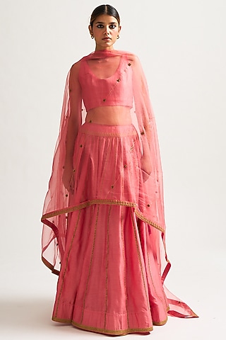 Peach Chanderi Lehenga Set by Nishar Ahmed