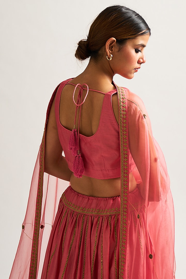 Peach Chanderi Wedding Lehenga Set by Nishar Ahmed at Pernia's Pop Up Shop