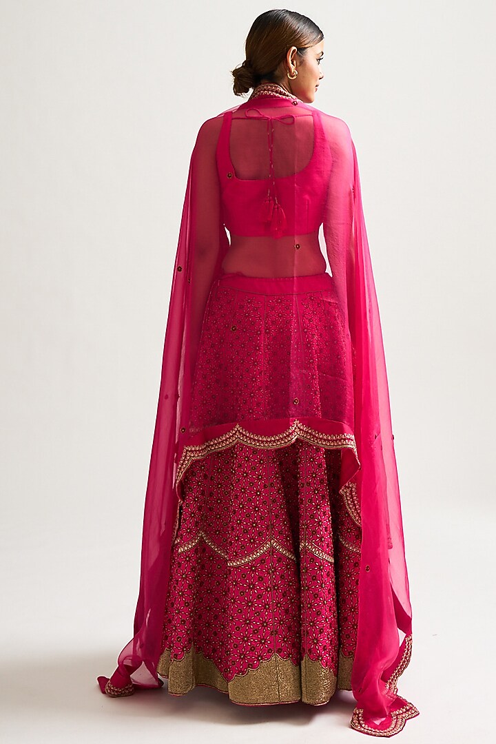 Rani Pink Hand Embroidered Bridal Lehenga Set by Nishar Ahmed at Pernia's Pop Up Shop