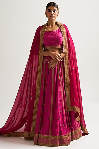 Fuchsia Hand Embroidered Lehenga Set by Nishar Ahmed