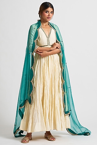 Ivory Hand Embroidered Anarkali Set by Nishar Ahmed