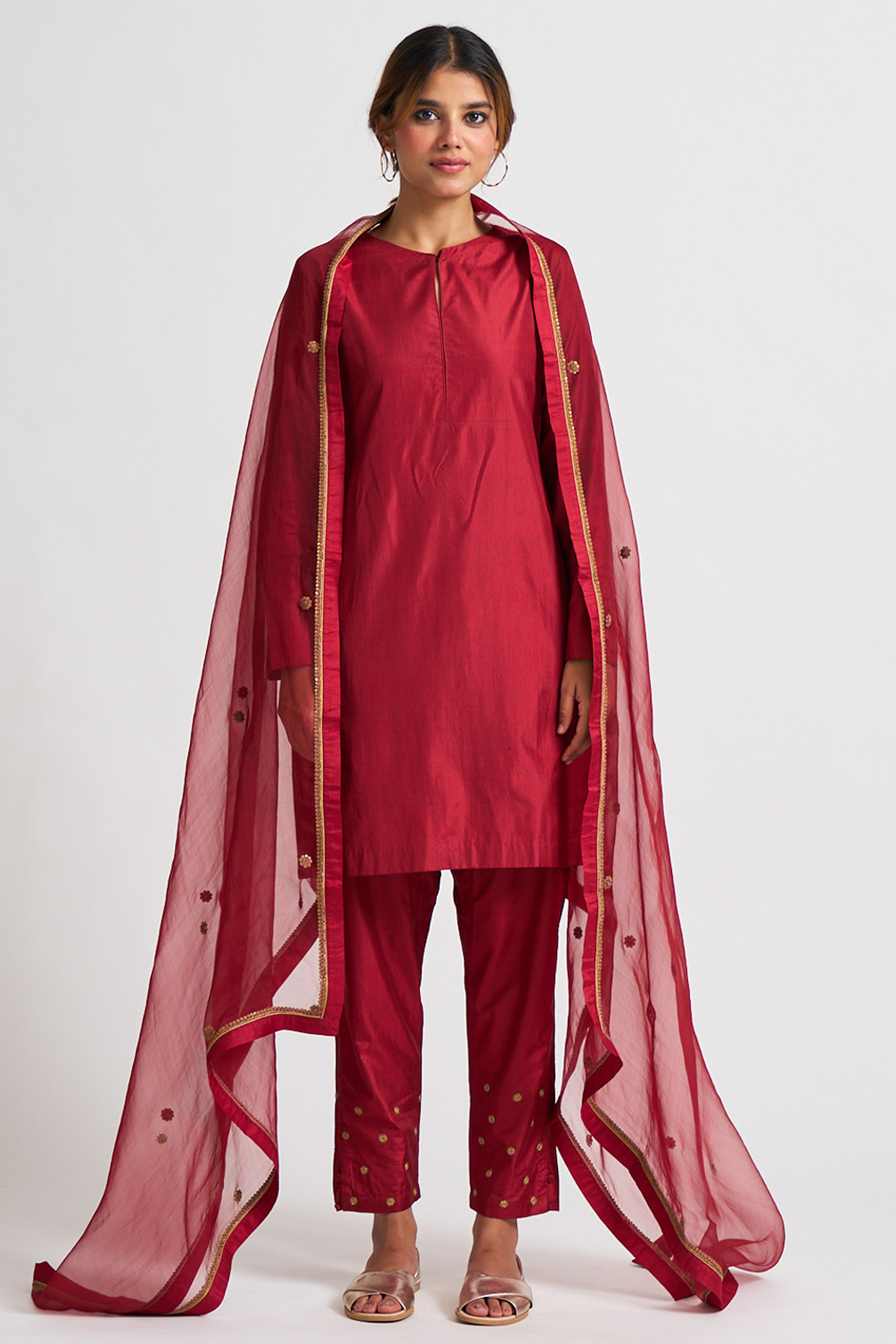 Deep Red Hand Embroidered Kurta Set by Nishar Ahmed