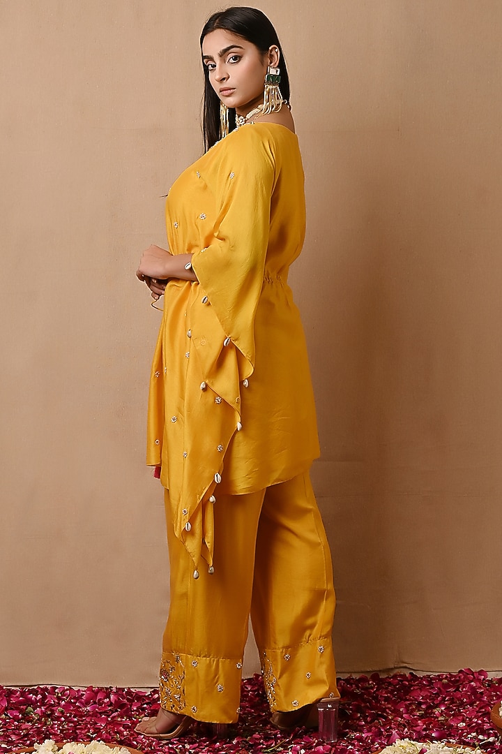 Yellow Hand Embroidered Kaftan Set by NITISHA at Pernia's Pop Up Shop