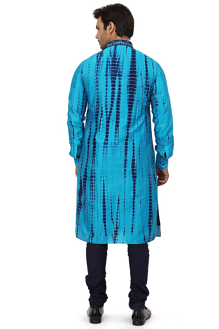 Deep Sky Blue & Ink Blue Tie-Dye Kurta Set by Nitesh Singh Chauhan at Pernia's Pop Up Shop