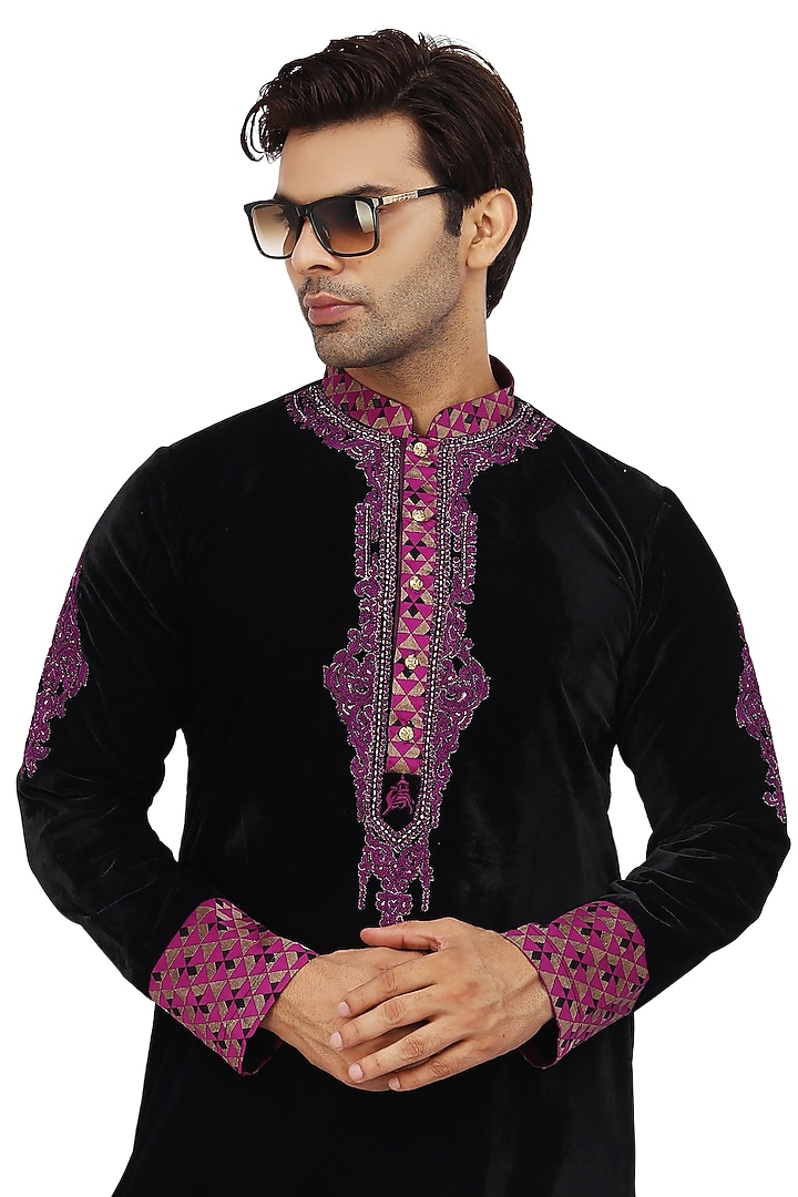 Black Velvet Embroidered Kurta Set by Nitesh Singh Chauhan at Pernia's Pop Up Shop