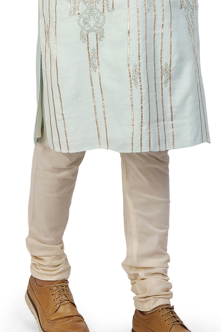 Powder Blue Embroidered Kurta Set by Nitesh Singh Chauhan at Pernia's Pop Up Shop