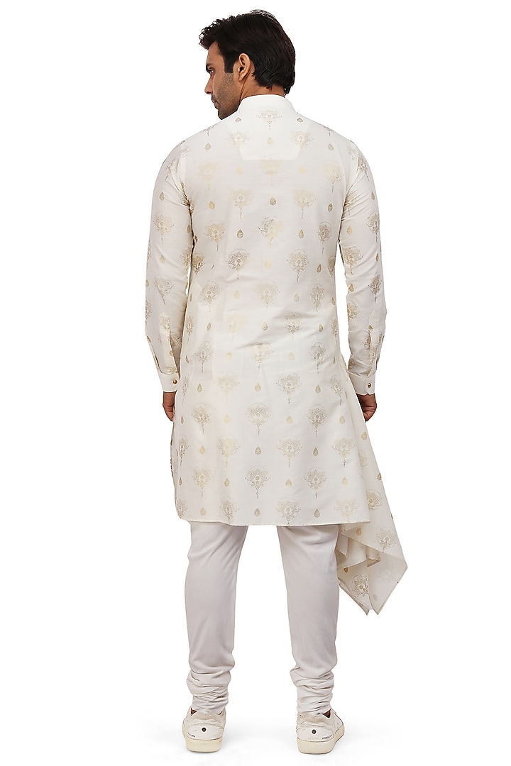 Pearl White Printed Kurta Set by Nitesh Singh Chauhan at Pernia's Pop Up Shop