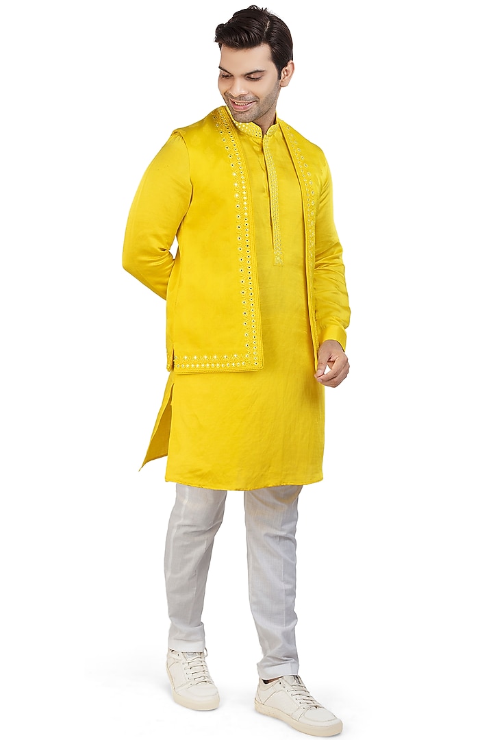 Sunkissed Yellow Kurta Set With Bundi Jacket by Nitesh Singh Chauhan at Pernia's Pop Up Shop