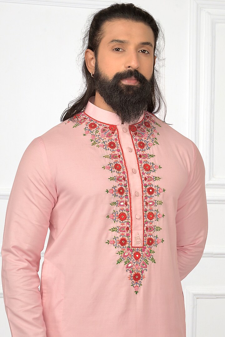 Rose Pink Embroidered Kashmiri Kurta Set by Nitesh Singh Chauhan at Pernia's Pop Up Shop