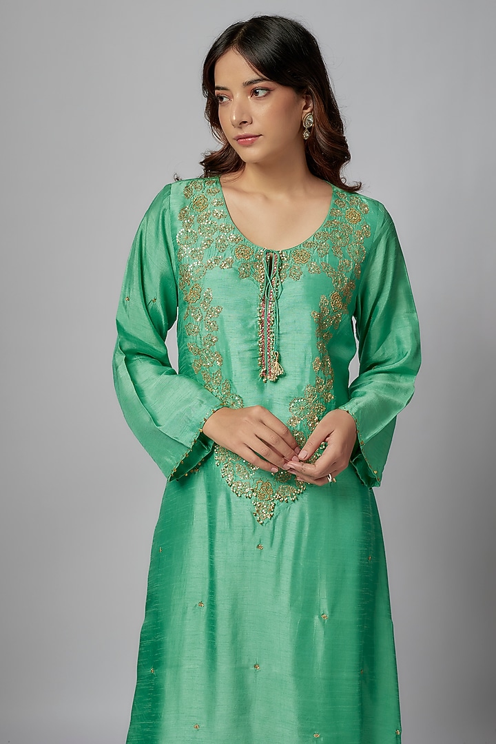 Green Silk Zardosi Embroidered Kurta Set by Niti Bothra at Pernia's Pop Up Shop