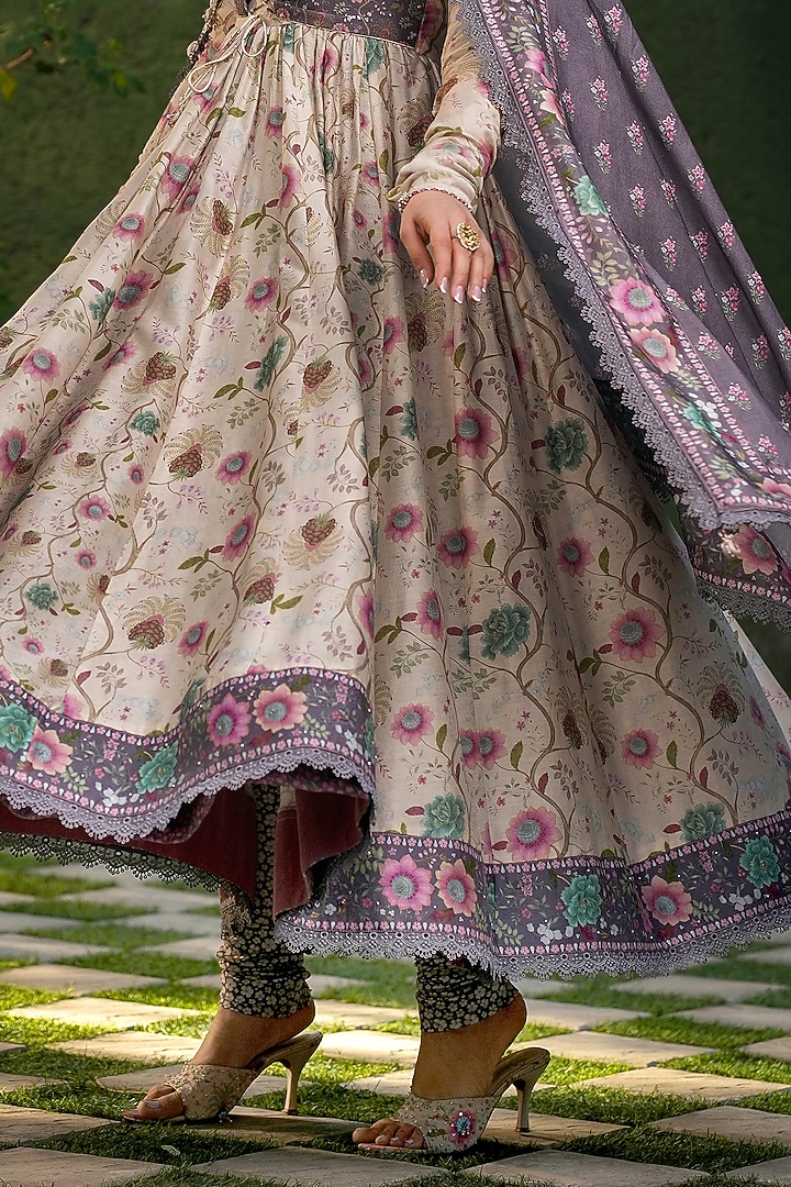 Ivory Silk Chanderi Printed & Embroidered Wedding Anarkali Set by Niti Bothra at Pernia's Pop Up Shop