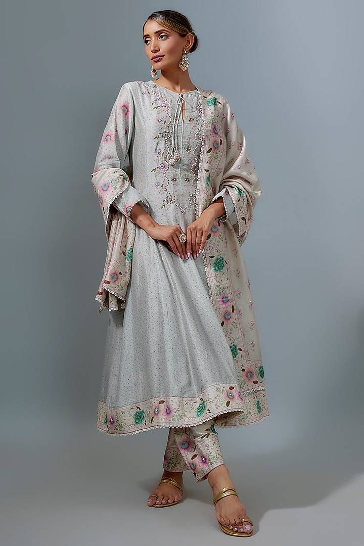 Ivory Chanderi Silk Kurta Set by Niti Bothra at Pernia's Pop Up Shop