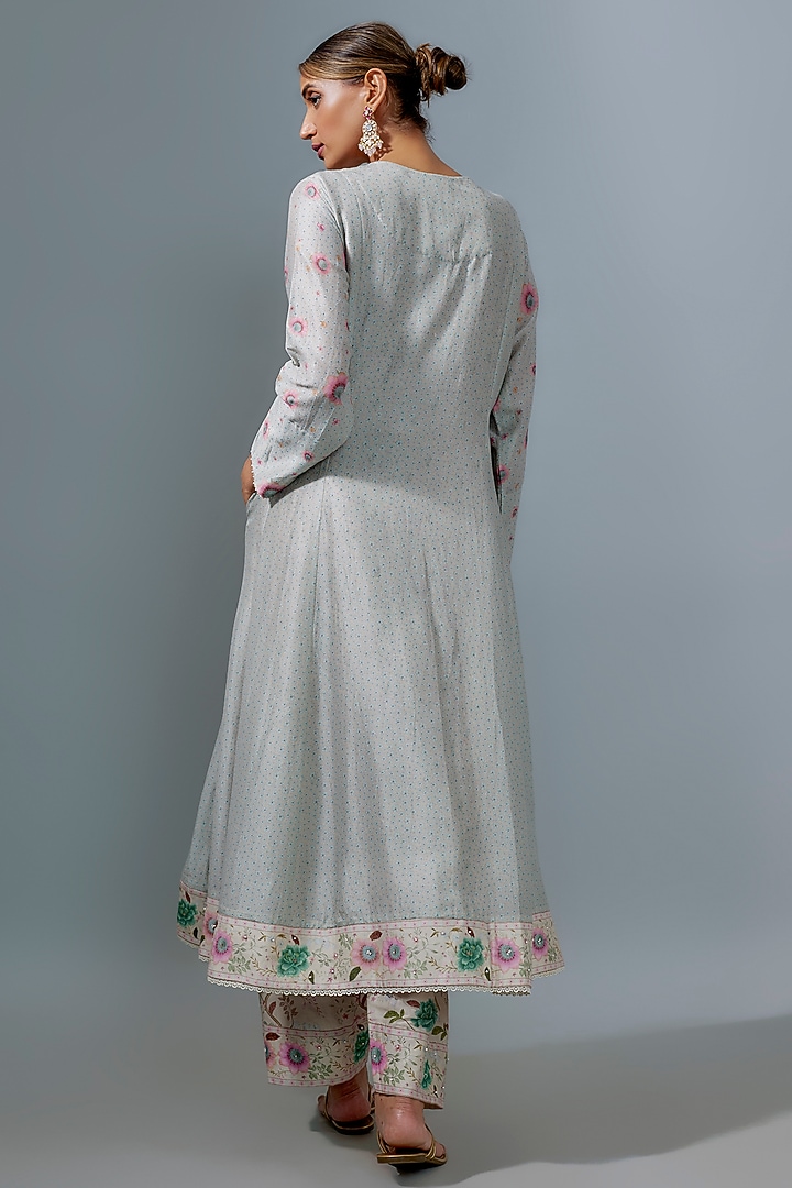 Ivory Chanderi Silk Kurta Set by Niti Bothra at Pernia's Pop Up Shop
