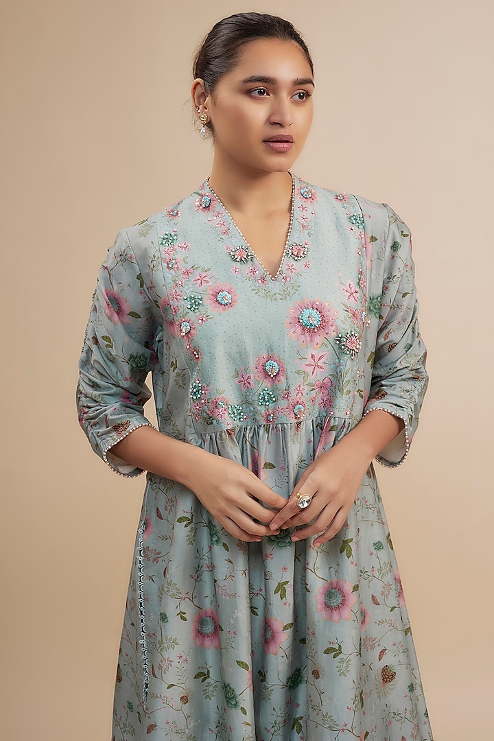 Blue Silk Chanderi Beads Embroidered & Floral Printed Kurta Set by Niti Bothra at Pernia's Pop Up Shop