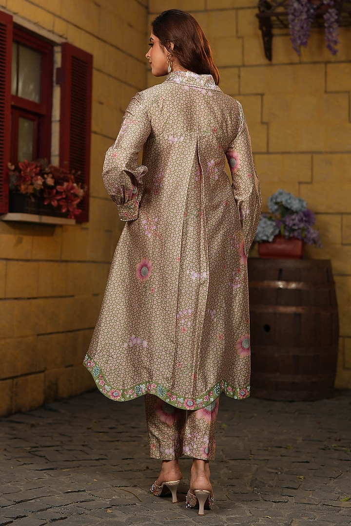 Dark Green Silk Chanderi Embroidered Co-Ord Set by Niti Bothra at Pernia's Pop Up Shop