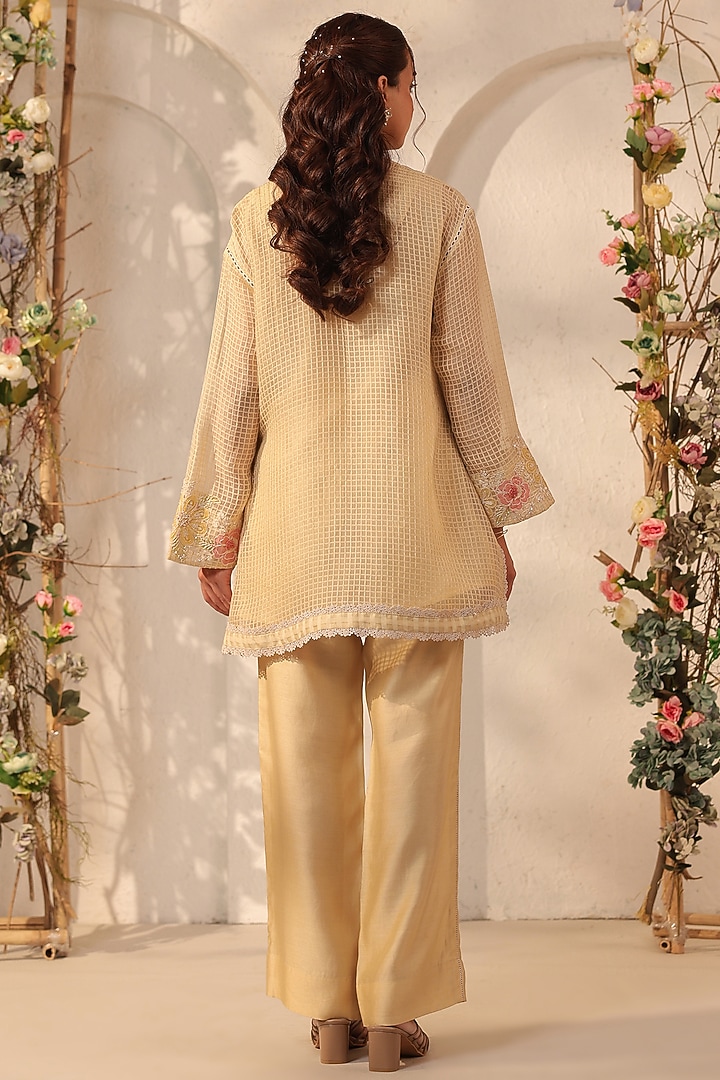 Beige Silk chanderi Applique & Resham Embroidered Co-Ord Set by Niti Bothra at Pernia's Pop Up Shop