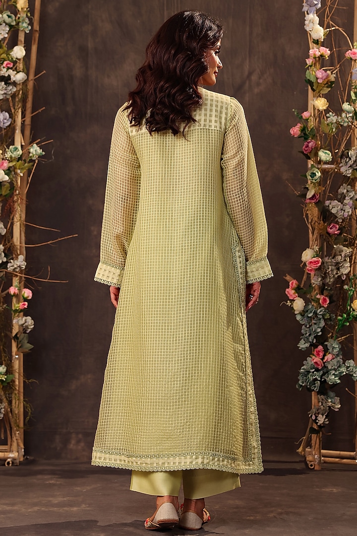 Green Silk Chanderi Resham & Applique Embroidered Kurta Set by Niti Bothra at Pernia's Pop Up Shop