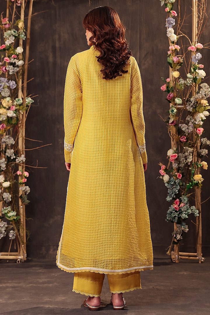 Yellow Silk Chanderi Resham & Pearl Embroidered Kurta Set by Niti Bothra at Pernia's Pop Up Shop