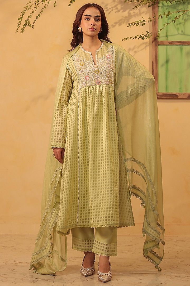 Green Silk Chanderi Applique & Resham Embroidered Kalidar Kurta Set by Niti Bothra at Pernia's Pop Up Shop