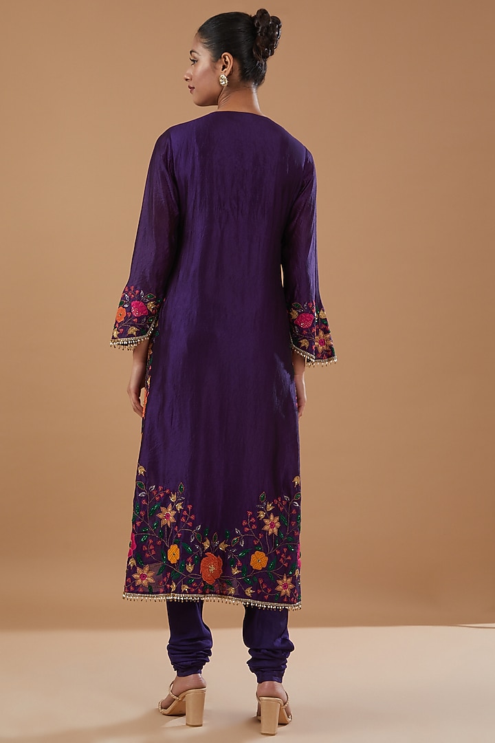 Purple Kora Silk Embroidered Kurta Set by Niti Bothra at Pernia's Pop Up Shop